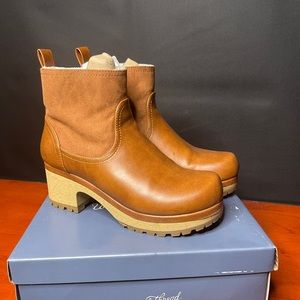 Womens Maisie Clog Boots Tan
